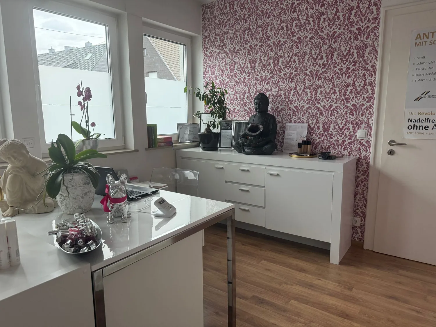 RATENZAHLER - Kosmetik & Ästhetik - Klinik drinnen